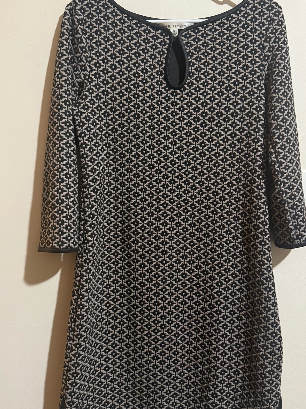 Max Studio Black & Cream Patterned Long Sleeve Dress